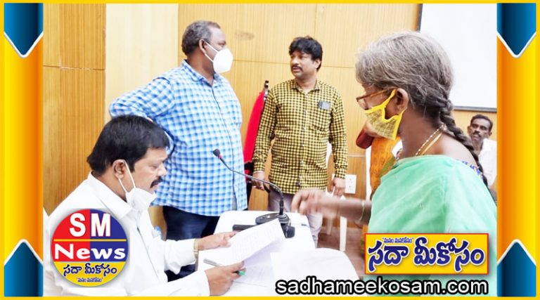 నిర్దిష్ట గడువులోపు పరిష్కారం అందించండి  : స్పందనలో డిప్యూటీ కమిషనర్