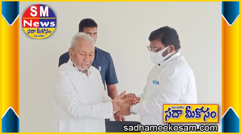 మేకపాటి రాజమోహన్ రెడ్డి నీ పరామర్శించిన అబ్దుల్ అజీజ్